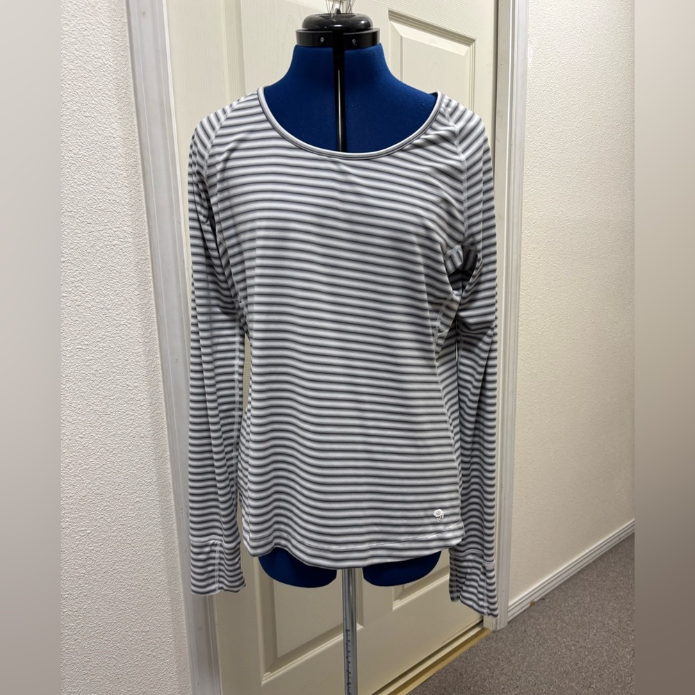 Mountain Hardwear knit shirt, grey/white stripe, XL, long sleeves